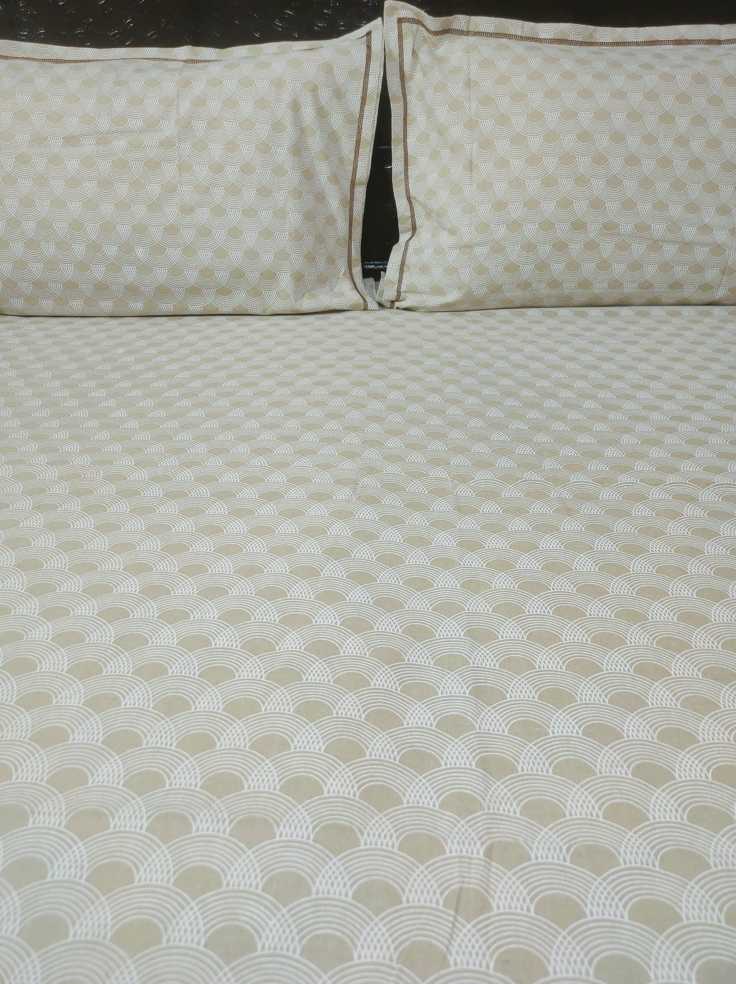 White Marble Pure Cotton Double Bedsheet King Size - Brown