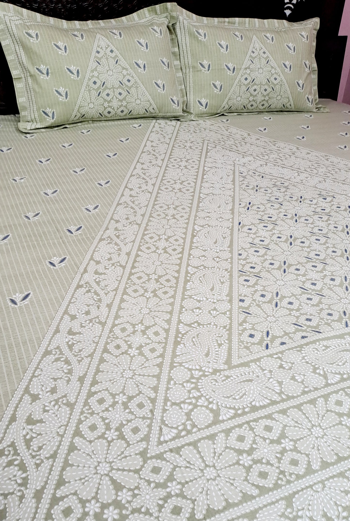 Easy Breeze Pure Cotton Double Bedsheet King Size - Pista Green