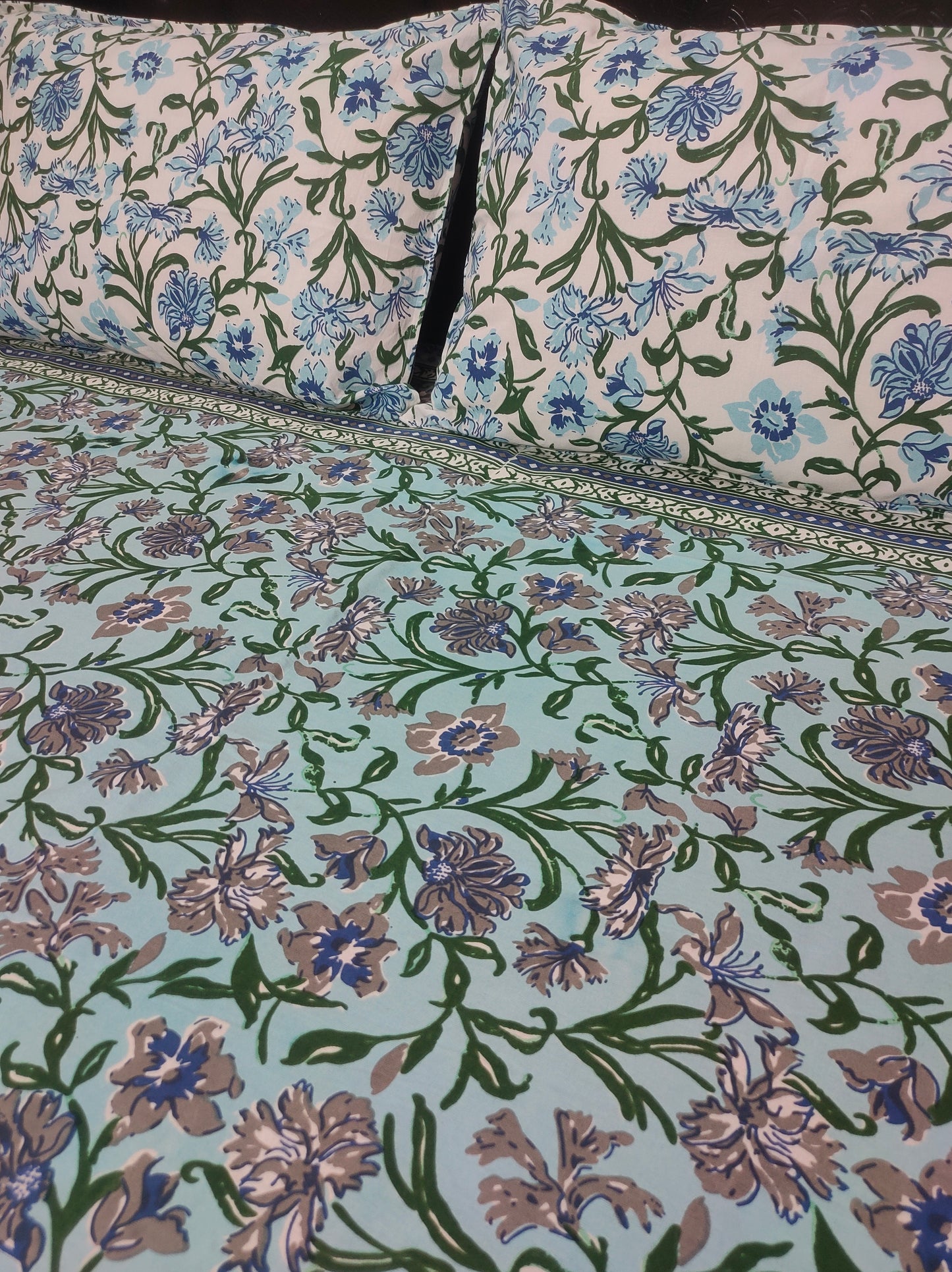 Gardenia Pure Cotton Double Bedsheet - Blue