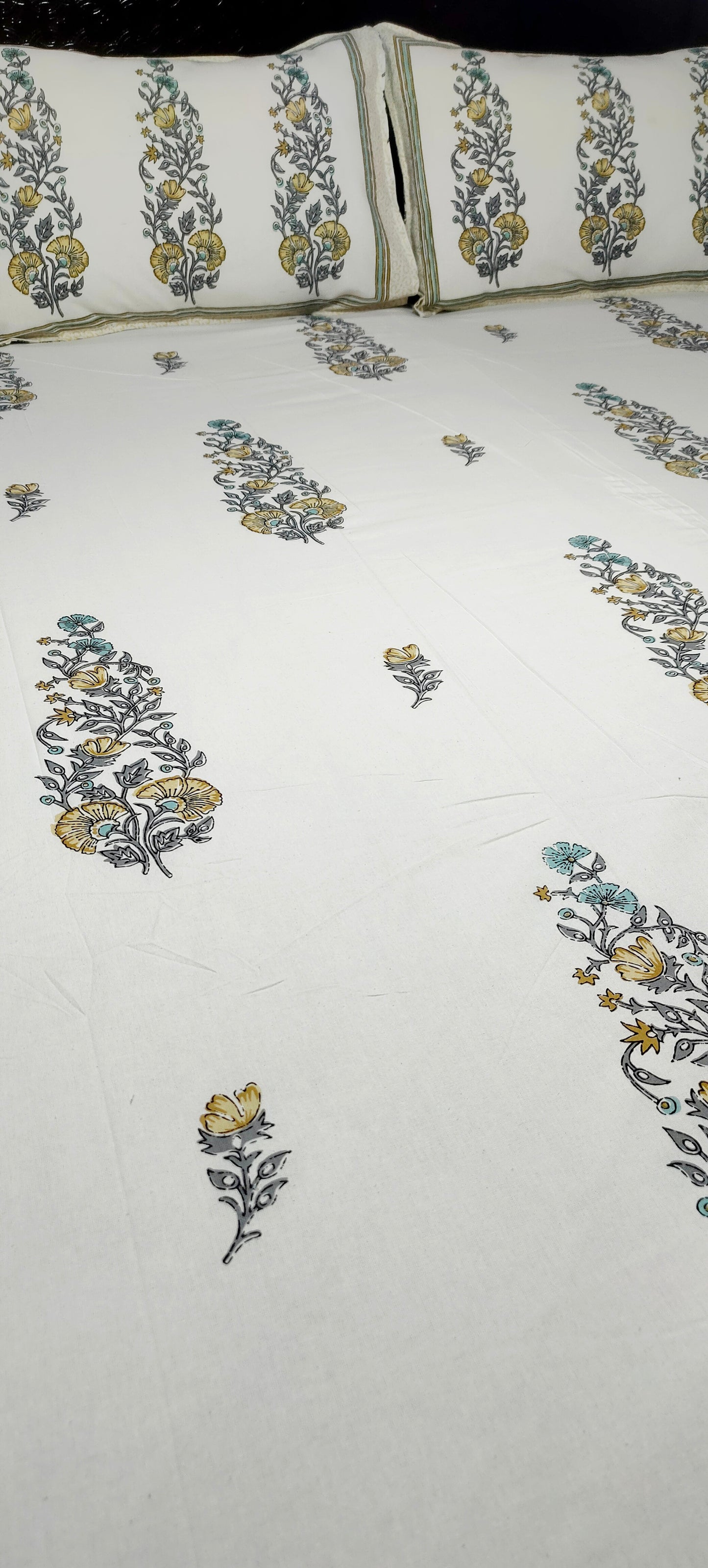 Jasmin Pure cotton Double Bedsheet King Size - Yellow Flower