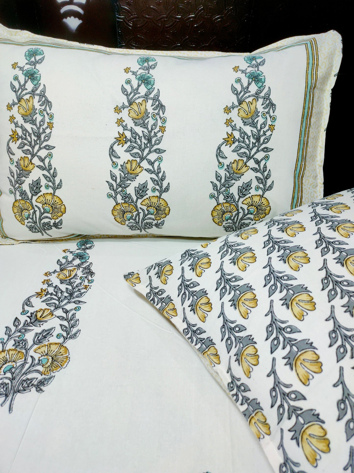 Jasmin Pure cotton Double Bedsheet King Size - Yellow Flower