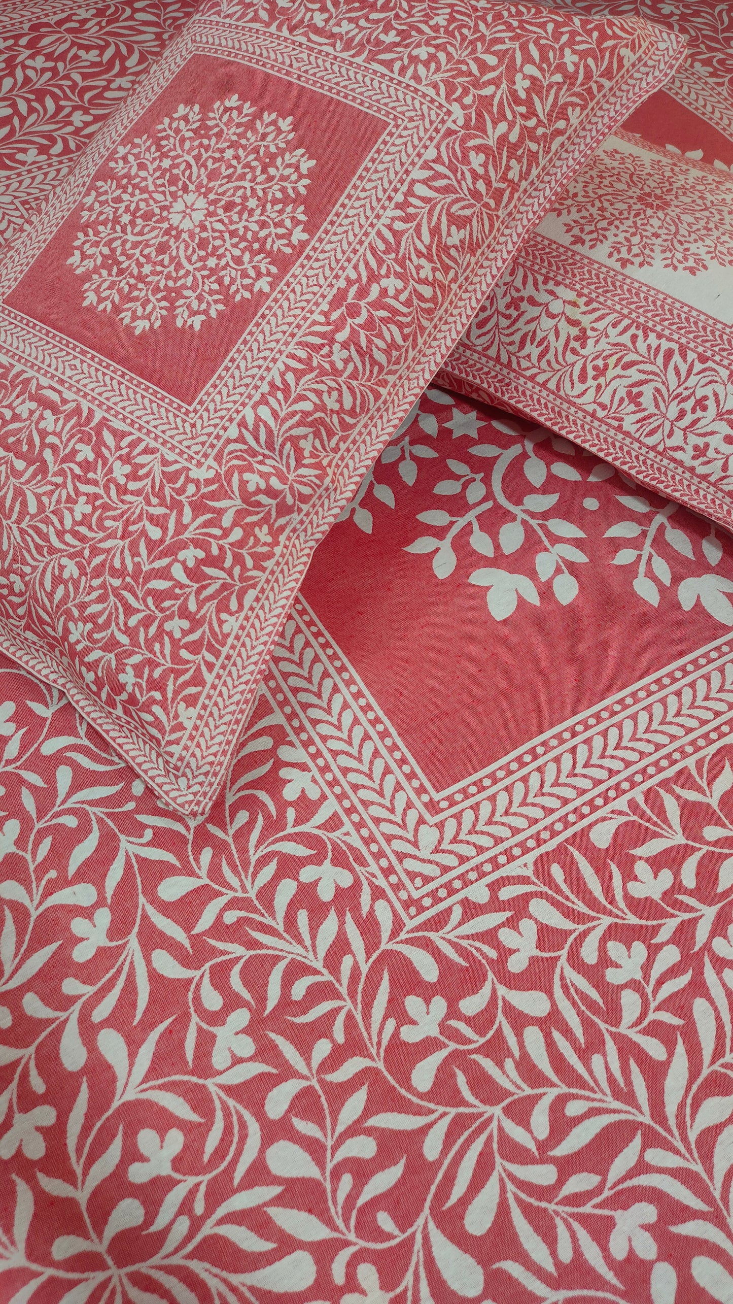 Rivera Reversible Cotton Double Bedsheet - Red