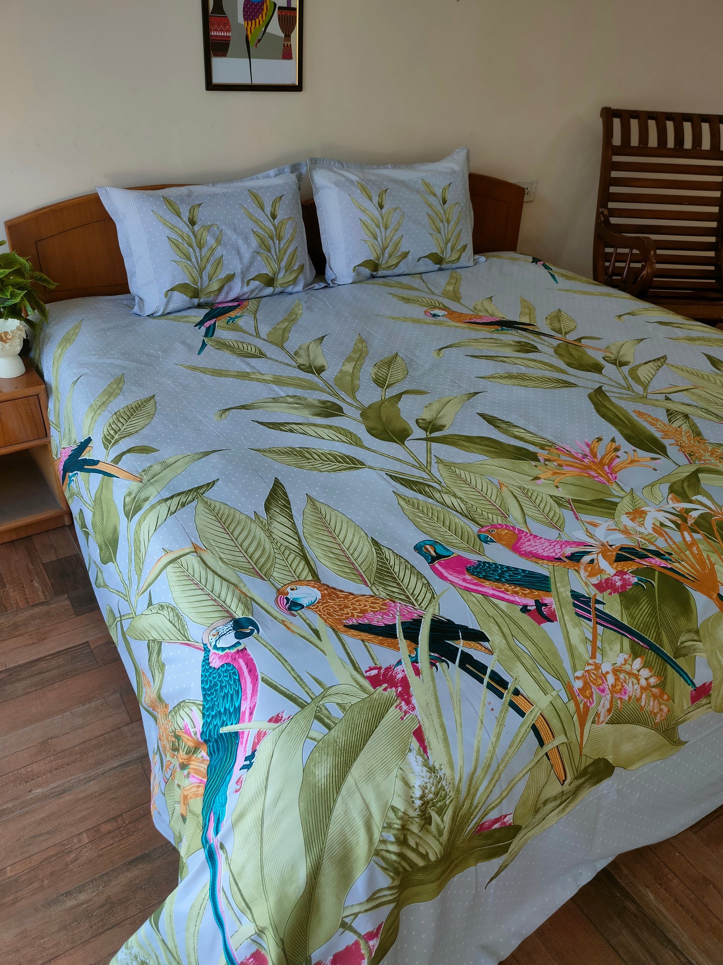 Diana Parakeet 100% Cotton Double Bedsheet King Size - Light Blue