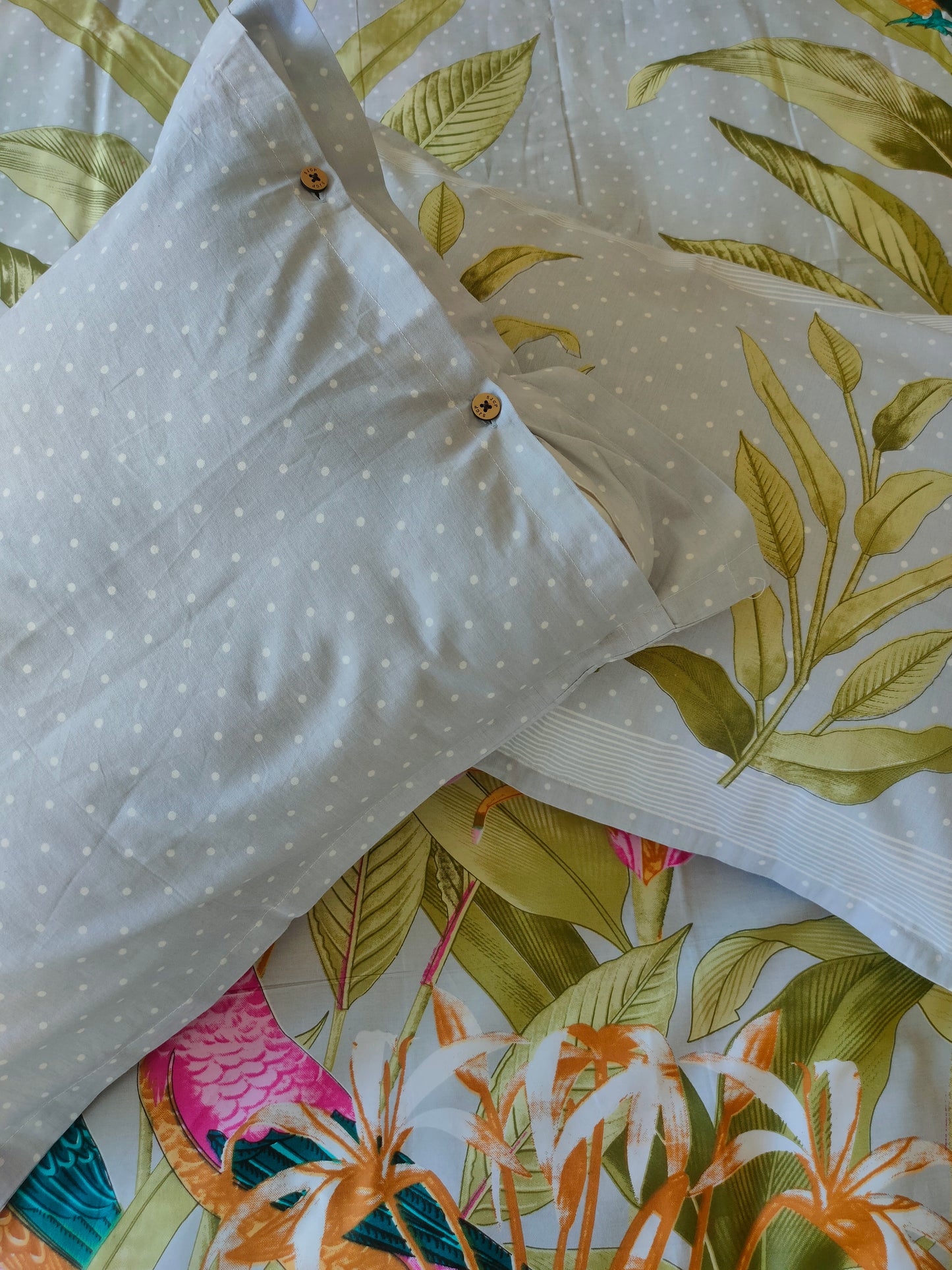 Diana Parakeet 100% Cotton Double Bedsheet King Size - Light Blue