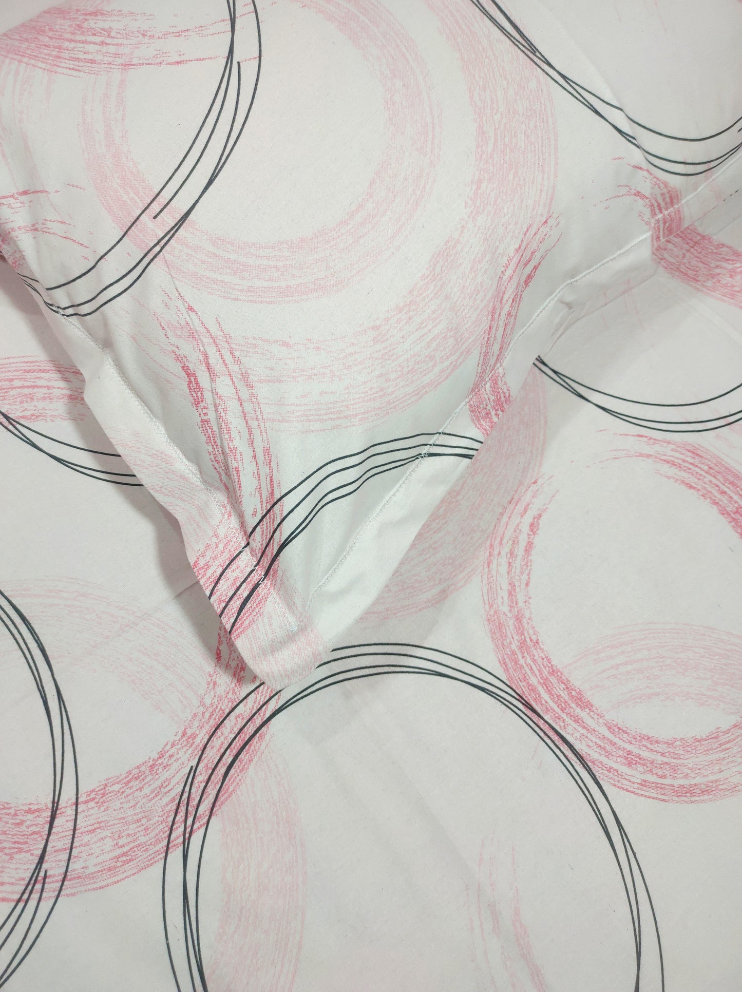 Water Drop Pure Cotton Double Bedsheet - Pink