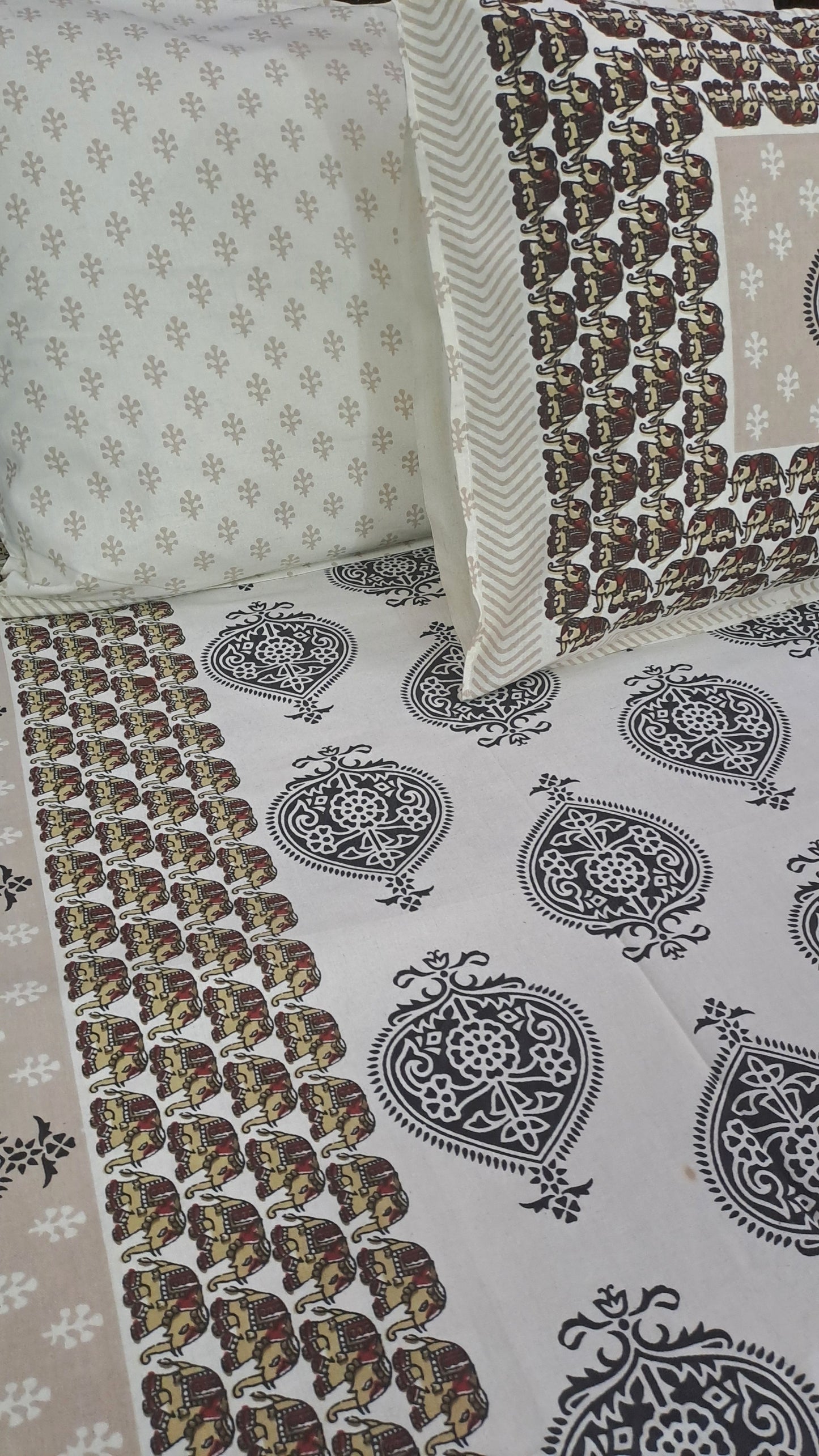 Gul Bagh Pure Cotton Double Bedsheet - Black Block