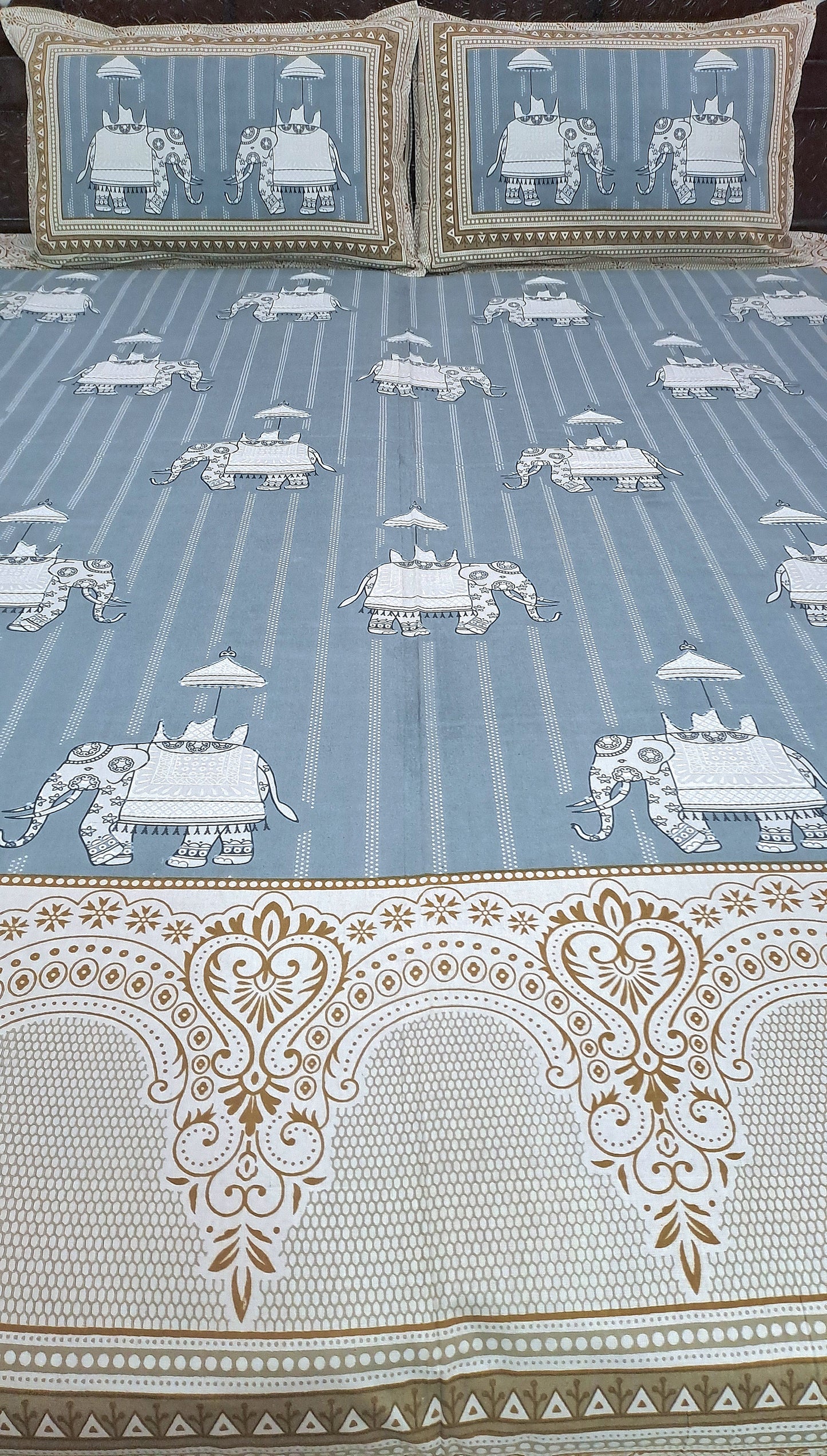 Gulabi Nagri Haathi Pure Cotton Double Bedsheet - Blue