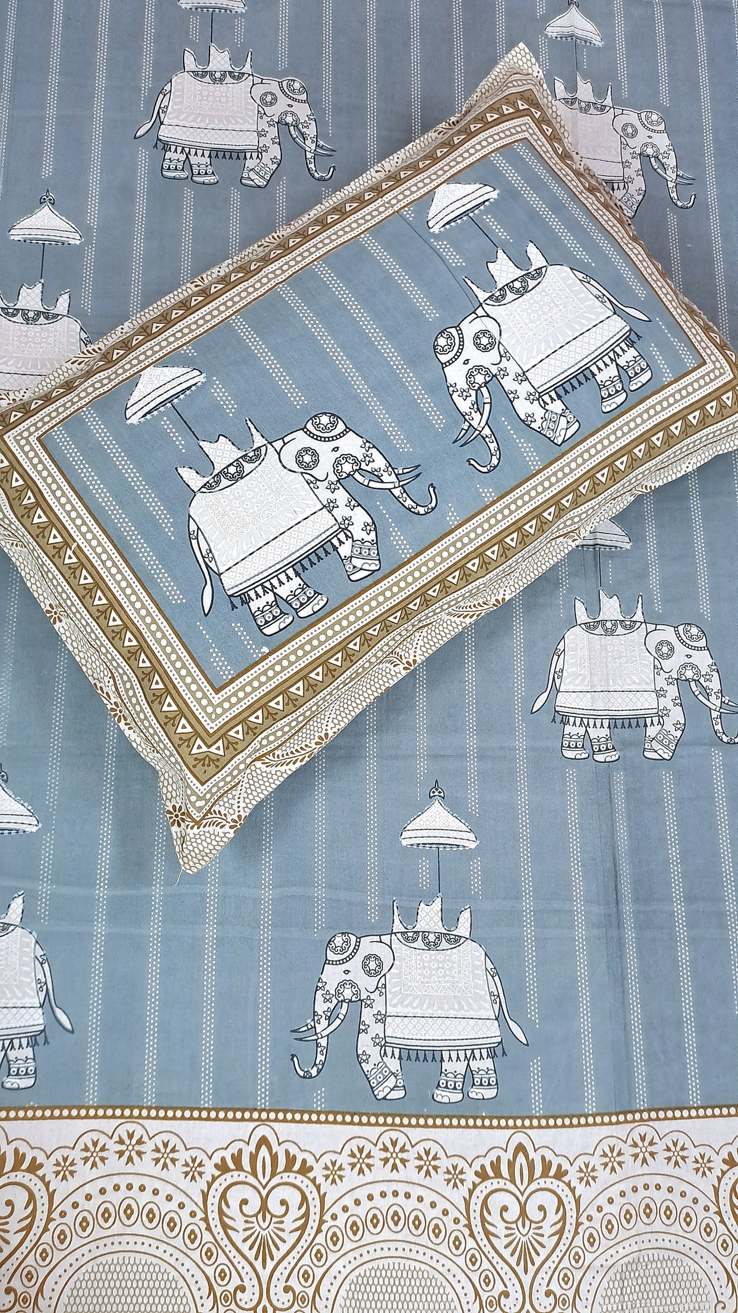 Gulabi Nagri Haathi Pure Cotton Double Bedsheet - Blue