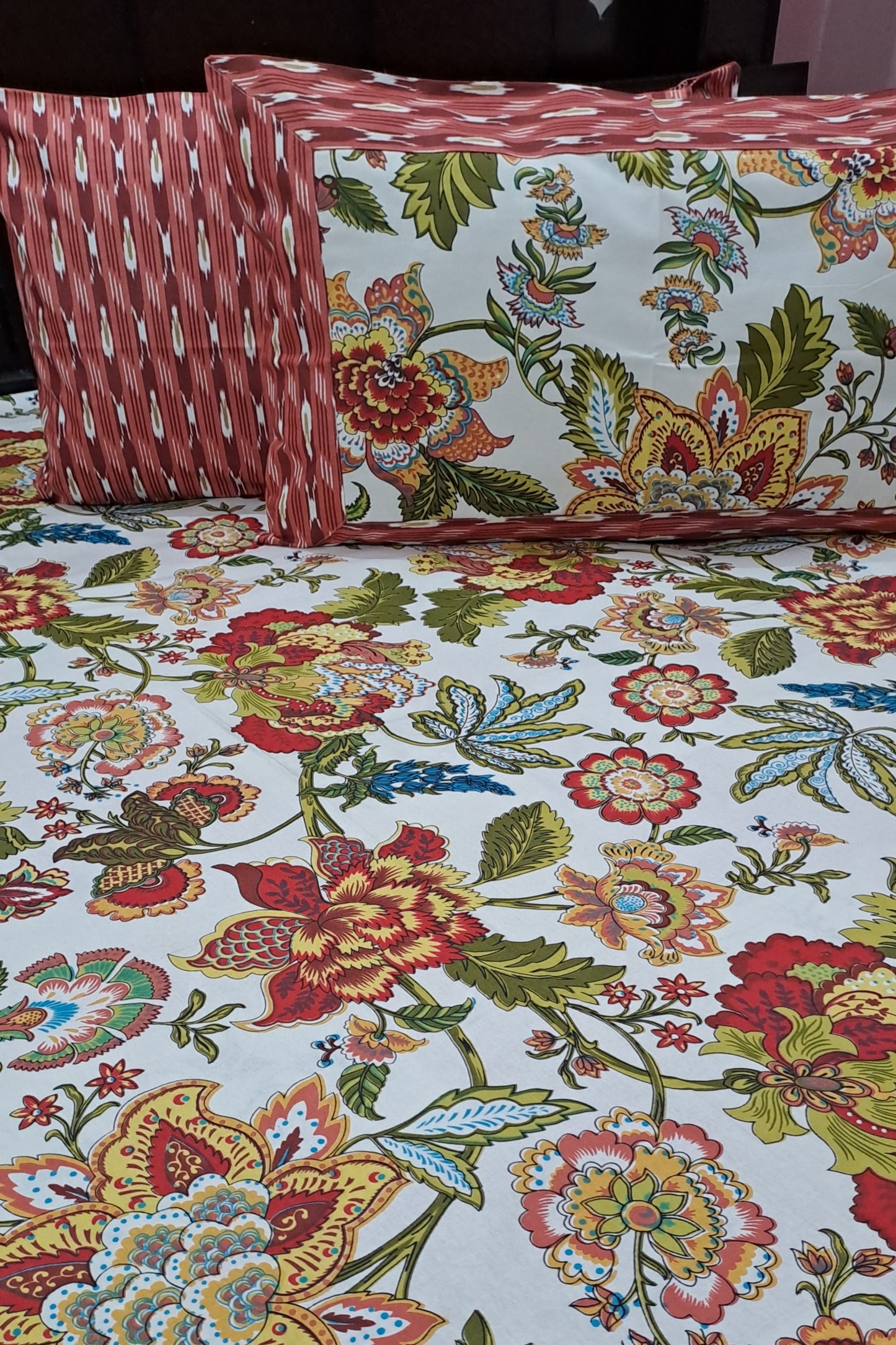 Blossom Cotton Double Bedsheet- Red and Yellow