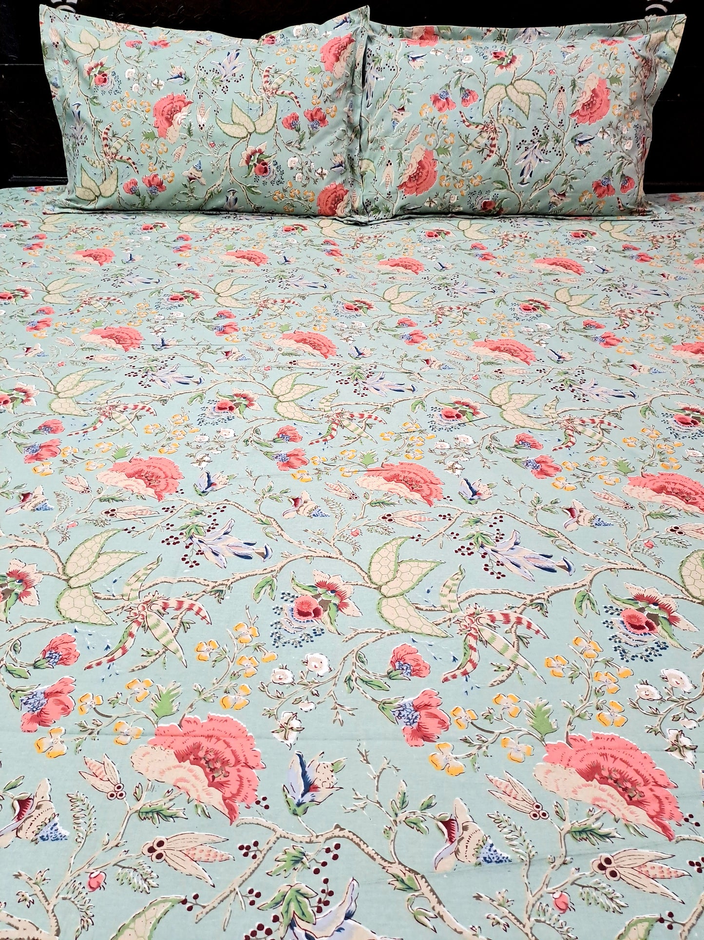 Morning Dew Pure Cotton Double Bedsheet- Green