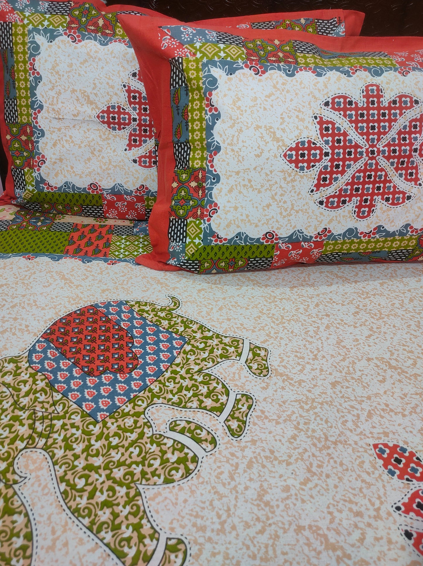 Elephant Applique Print Pure Cotton Double Bedsheet - Red