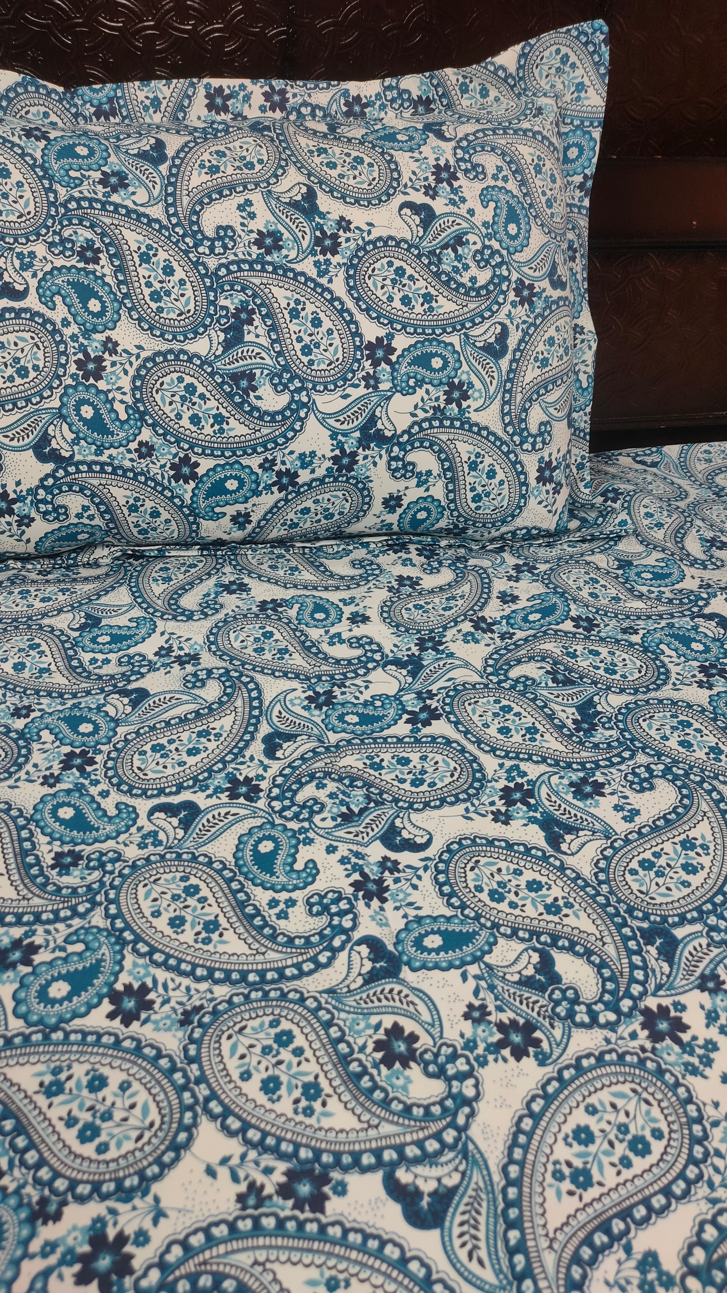 Angel Twill Cotton Paisley Print Single Bedsheet-Blue