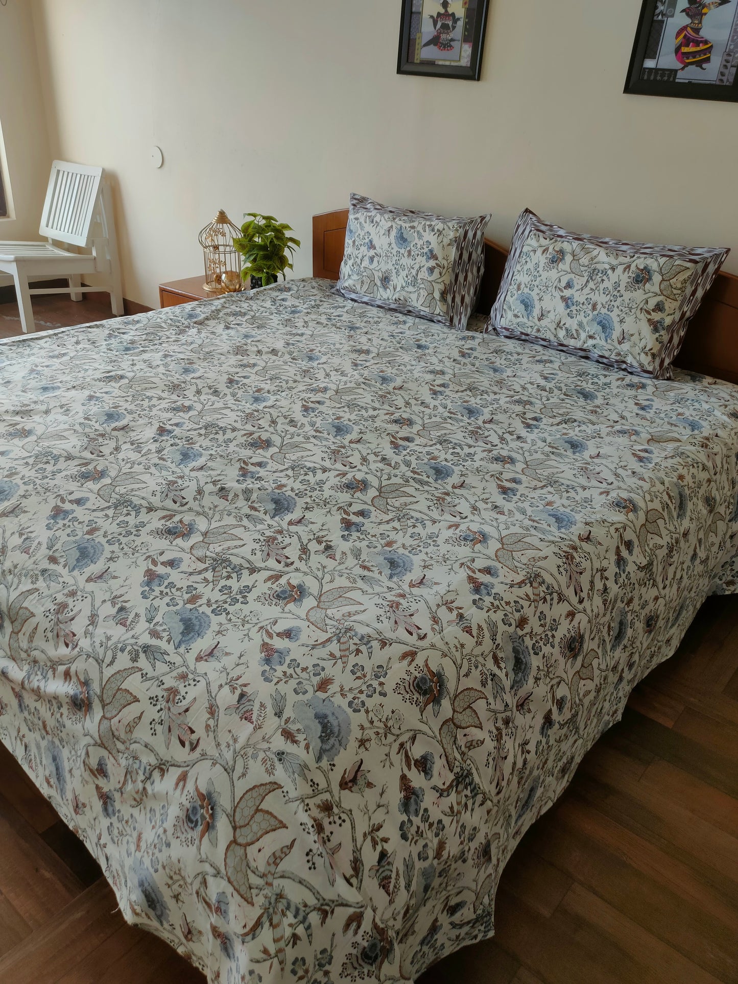 Morning Dew Pure Cotton Double Bedsheet - Blue