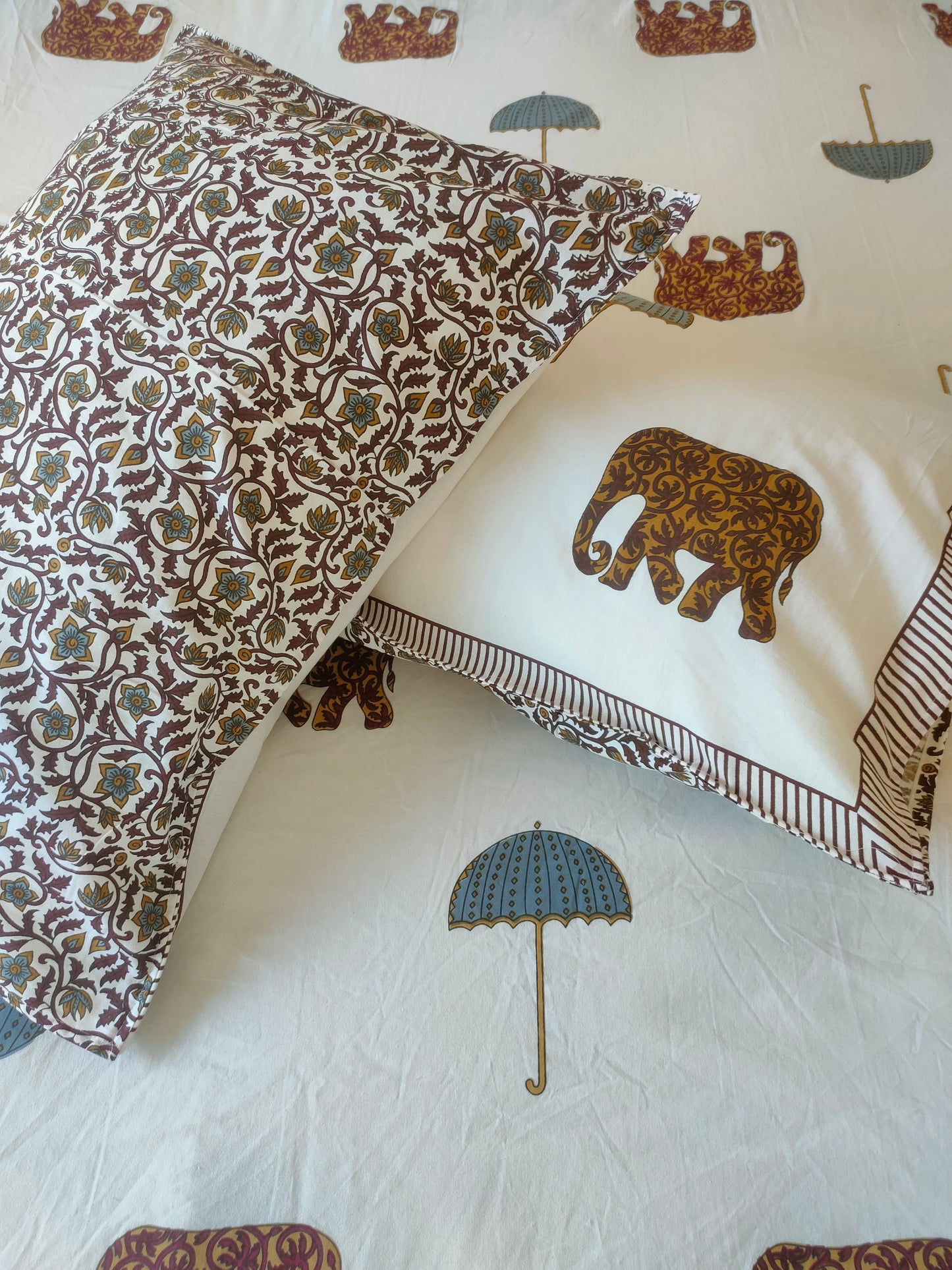 Royal Elephant Fine Cotton White Double Bedsheet